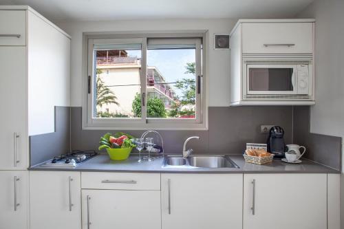 Apartamentos Castellmar Кастельдафелс Екстер'єр фото